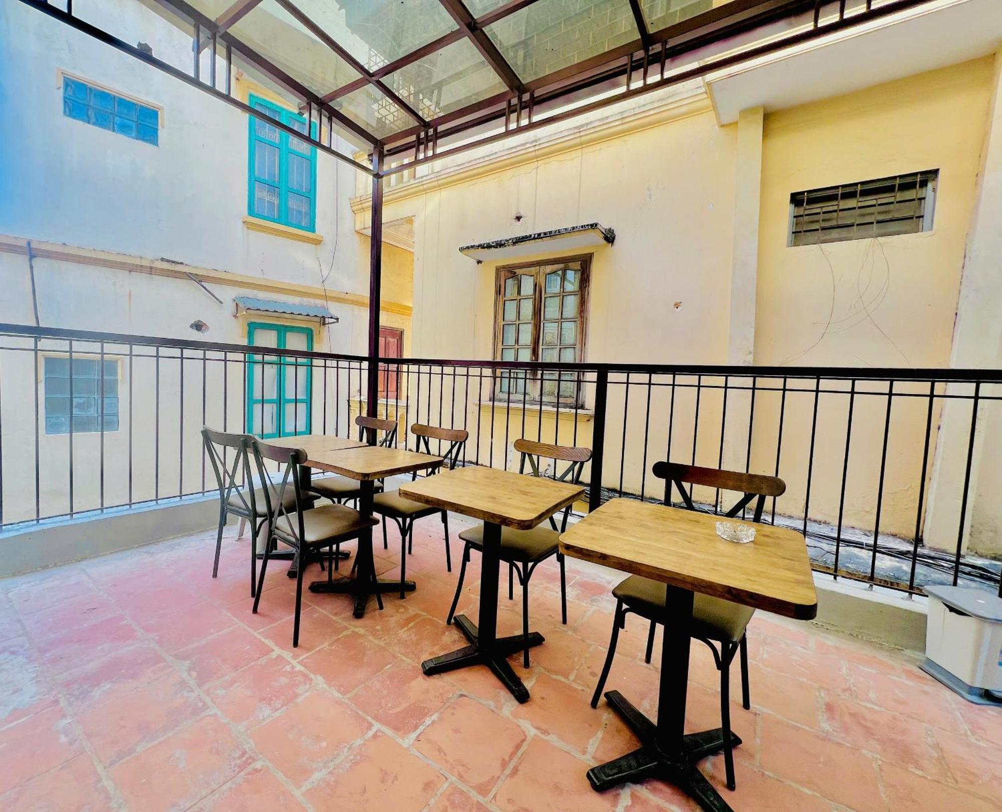 Lushstay Hanoi Train Street Central Hoan Kiem, Hanoi